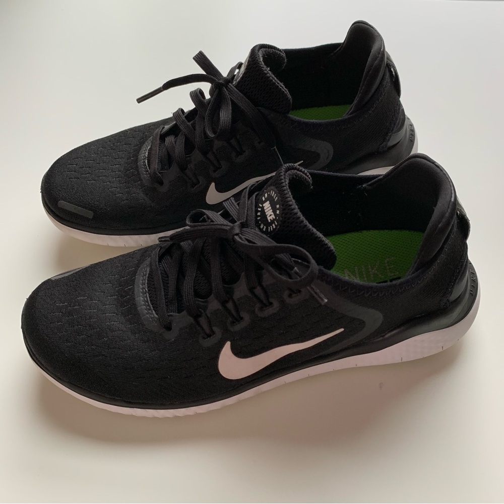 Nike Free RN Black Women’s Sneakers